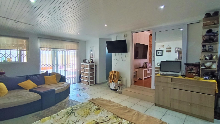 3 Bedroom Property for Sale in Tygerdal Western Cape